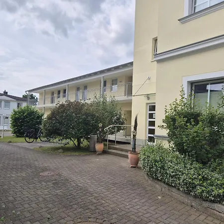Apartment Waldstr. App 14